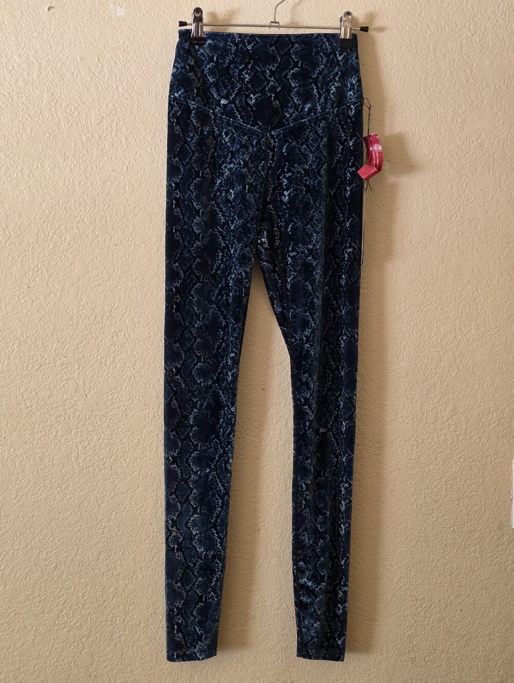 CARBON 38 Navy Snake Print Velvet Leggings Size XS
